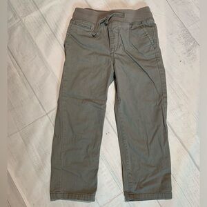 GAP kids pull on drawstring gray pants. Size 4 years.